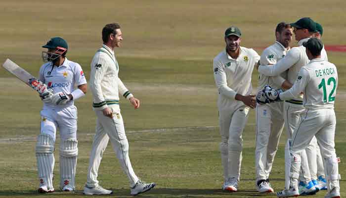 چار کھلاڑی جنوبی افریقہ کے آؤٹ،راولپنڈی ٹیسٹ کے دوسرے روز کا کھیل ختم