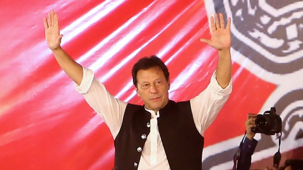 عمران خان تین حلقوں سے الیکشن لڑیں گے: چیئرمین پی ٹی آئی کا اعلان