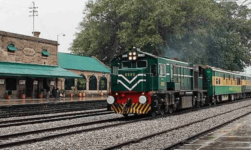 پاکستان ریلویز کا بڑا فیصلہ، دو بند ٹرینیں بحال کرنے کا اعلان