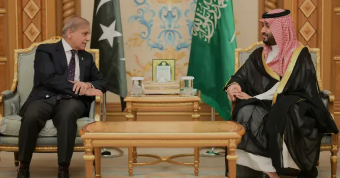 پاکستان اور سعودی عرب کا اقتصادی تعاون کا فریم ورک شروع کرنے کا اعلان Pakistan and Saudi Arabia announce launch of economic cooperation framework