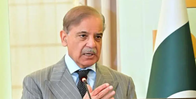 پاکستان کے تمام صوبے ایک خاندان ہیں، امن، اتحاد اور بھائی چاہرہ ہی ترقی کی ضمانت ہے، وزیراعظم شہبازشریف All provinces of Pakistan are one family, peace, unity and brotherhood are the only guarantee of progress, says Prime Minister Shehbaz Sharif