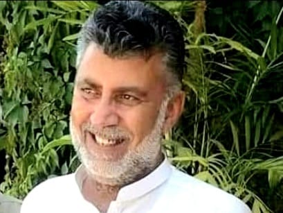 درہ آدم خیل کے غیور عوام پاک افواج کے شانہ بشانہ سیسہ پلائی دیوار بن کر کھڑے ہیں۔۔ ملک لطیف افریدی “The brave people of Dara Adam Khel stand shoulder to shoulder with the Pakistan Armed Forces, forming a wall of steel,” said Malik Latif Afridi.