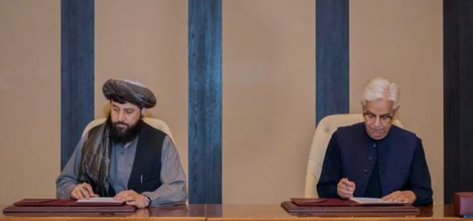 استنبول میں پاکستان اور افغانستان کے درمیان مذاکرات میں ڈیڈلاک ہوگیا،عطا تارڑ Deadlock in talks between Pakistan and Afghanistan in Istanbul, Atta Tarar