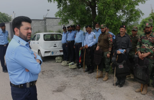26 نومبر کیس، وزیراعلیٰ خیبرپختونخوا سہیل آفریدی اور جنید اکبر کے وارنٹ گرفتاری جاری November 26 case, arrest warrants issued for Khyber Pakhtunkhwa Chief Minister Sohail Afridi and Junaid Akbar