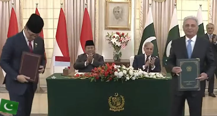 پاکستان اور انڈونیشیا کے درمیان 7 معاہدوں اور مفاہمتی یادداشتوں پر دستخط Pakistan and Indonesia sign 7 agreements and MoUs