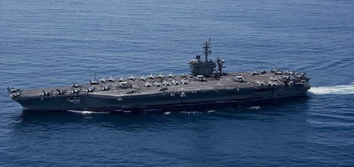ایران کے ساتھ کشیدگی، امریکی بحری بیڑا مشرقِ وسطیٰ پہنچ گیا USS Abraham Lincoln strike group arrives in Middle East