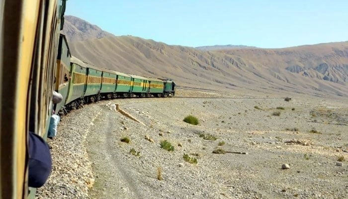 بلوچستان سے ٹرین آپریشن بحال، جعفر ایکسپریس مقررہ وقت پر روانہ ہوگی