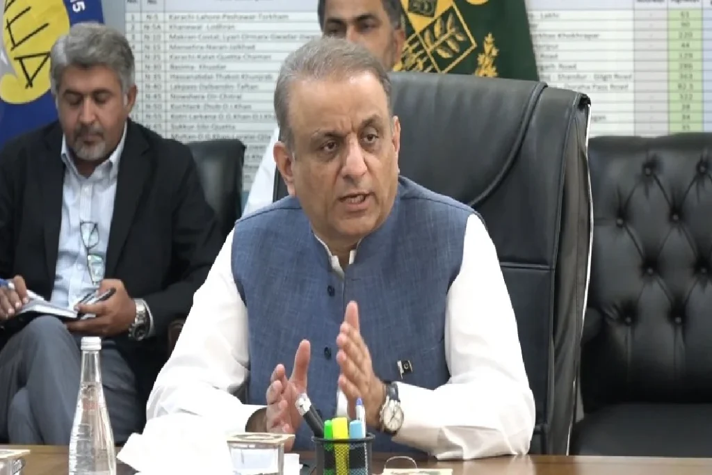 وفاقی وزیر مواصلات عبدالعلیم خان کی موٹروے منصوبوں پر کام تیز کرنے اور ادھورے منصوبے مکمل کرنے کی ہدایت