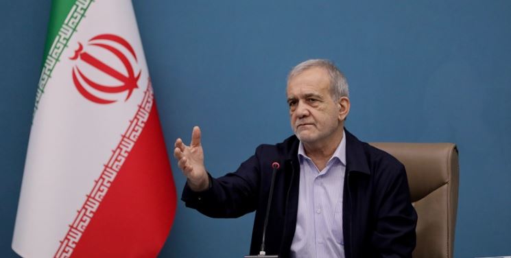 امریکہ کے عزم کو جانچنے کے لیے مفاہمتی یادداشت پر دستخط کیے، مسعود پزشکیان Iranian President Says Memorandum Tests US Commitment to Iranian Rights