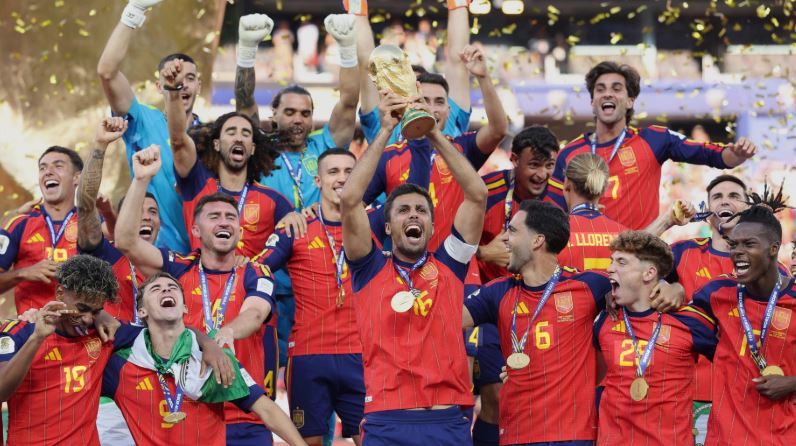 اسپین نے ارجنٹینا کو شکست دے کر فیفا ورلڈ کپ 2026 جیت لیا Spain defeat Argentina 1-0 to win FIFA world cup 2026 title