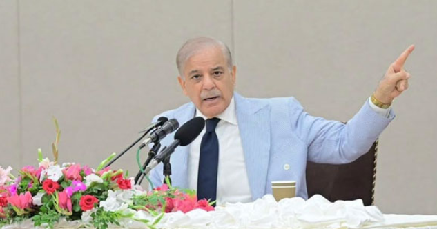 پمز سانحے کی تحقیقاتی رپورٹ پر وزیراعظم کا بڑا فیصلہ، ہسپتال کے ایگزیکٹو ڈائریکٹرسمیت 8 افرادکو فوری معطل کرکے فوجداری کارروائی کی ہدایت Prime Minister’s major decision regarding the PIMS incident inquiry report: Immediate suspension of eight individuals—including the hospital's Executive Director—and directives for criminal proceedings.