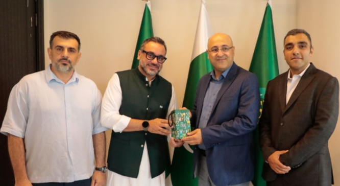 پاکستانی کوچز ایرانی کرکٹرز کی تربیت کریں گے، دونوں ممالک نے اتفاق کرلیا Pakistani coaches will train Iranian cricketers; both countries have reached an agreement.