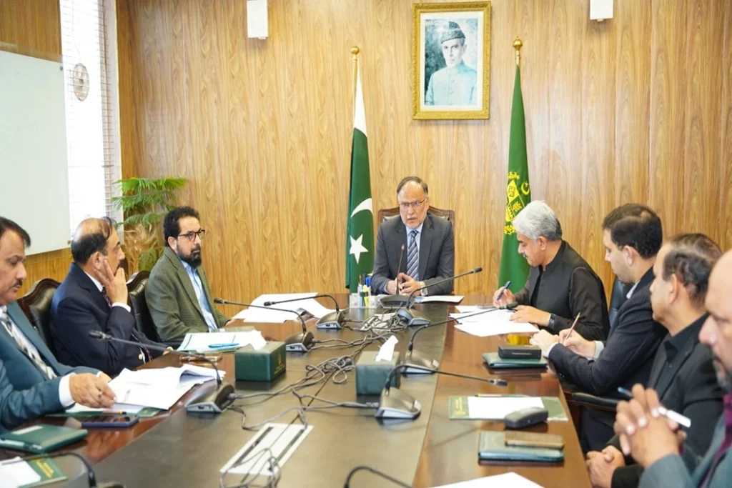اڑان پاکستان کے لیے ٹیکس اصلاحات اور معیشت کی ڈیجیٹلائزیشن ناگزیر، وفاقی وزیر منصوبہ بندی احسن اقبال