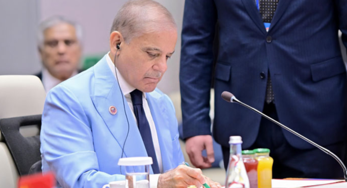 پاکستان 27-2026 کیلئے ایس سی او سربراہ اجلاس کی صدارت سنبھالے گا، وزیراعظم شہبازشریف نے اعلامیے پر دستخط کردیئے Pakistan will assume the chairmanship of the SCO summit for 2026-27; Prime Minister Shehbaz Sharif has signed the declaration.