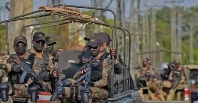 سکیورٹی فورسز کی بلوچستان کے مختلف علاقوں میں کارروائیاں، 19 دہشت گرد ہلاک، صوبیدار شہید Security forces conduct operations in various areas of Balochistan; 19 terrorists killed, a Subedar martyred.